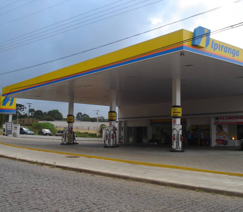 Posto de gasolina Tiqueto